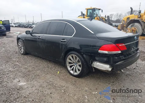 2007 BMW 750Li z USA, uszkodzony, nr VIN WBAHN83517DT71453